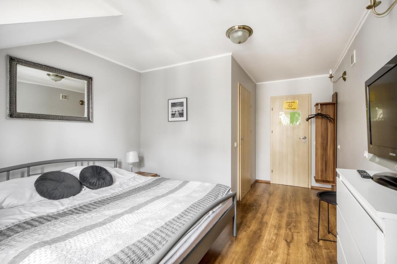 Hostel Krokodyl-Stara Praga Varşova Dış mekan fotoğraf