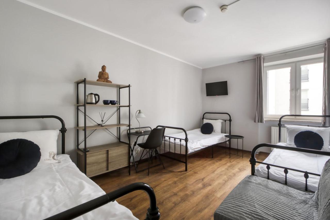 Hostel Krokodyl-Stara Praga Varşova Dış mekan fotoğraf
