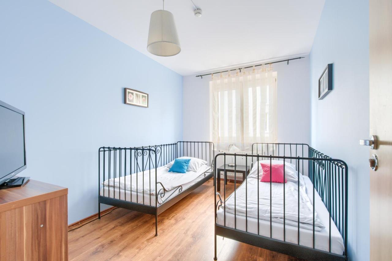 Hostel Krokodyl-Stara Praga Varşova Dış mekan fotoğraf