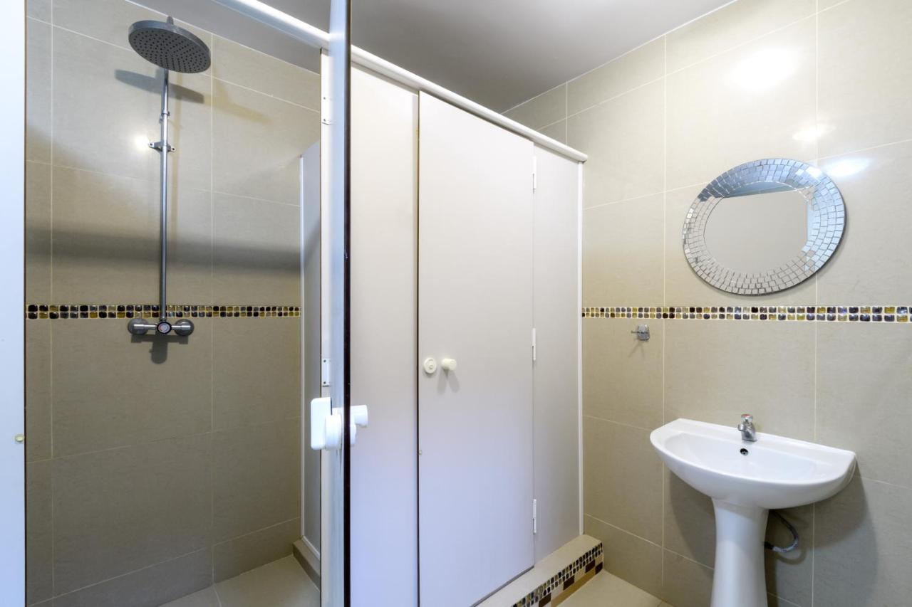 Hostel Krokodyl-Stara Praga Varşova Dış mekan fotoğraf