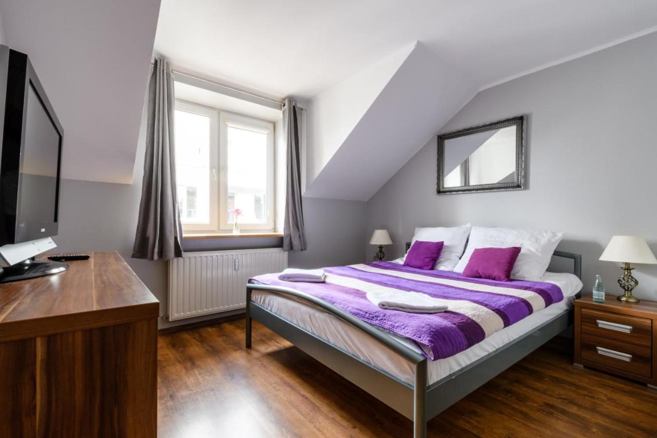 Hostel Krokodyl-Stara Praga Varşova Dış mekan fotoğraf